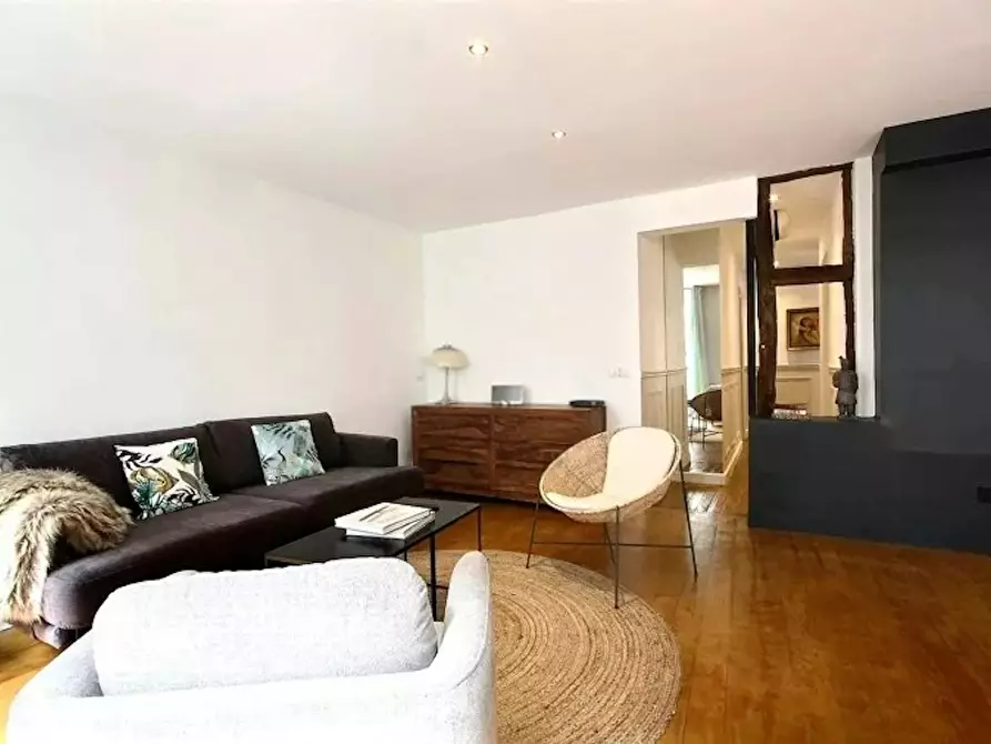 Immagine 2 di Appartamento in affitto  in Rue de Malte a Paris