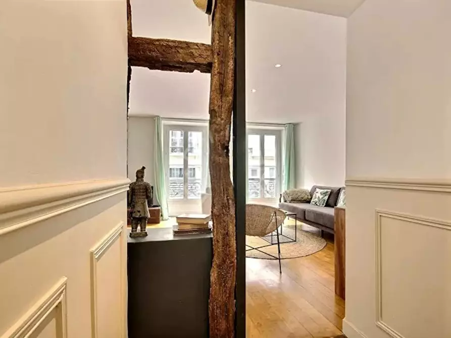Immagine 6 di Appartamento in affitto  in Rue de Malte a Paris