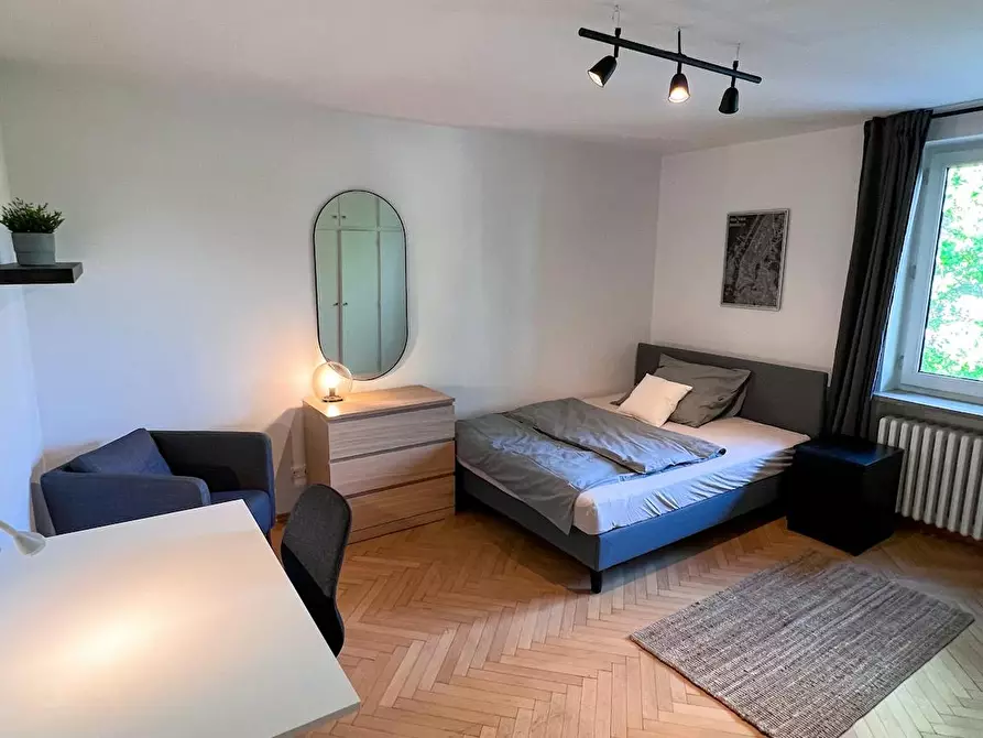Immagine 1 di Camera in affitto  in Amerstorfferstraße a München