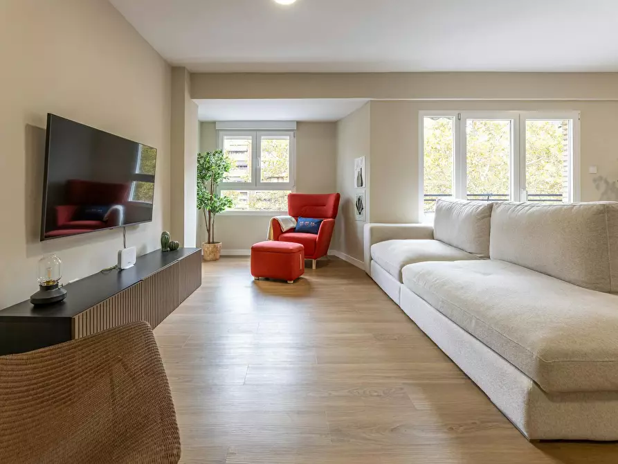 Immagine 3 di Appartamento in affitto  in Carrer de Guillem d'Anglesola a Valencia