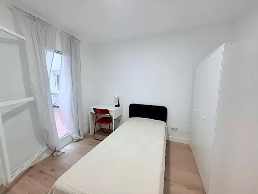 Immagine 2 di Camera in affitto  in Calle de Móstoles a Fuenlabrada