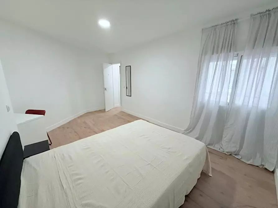 Immagine 3 di Camera in affitto  in Calle de Móstoles a Fuenlabrada