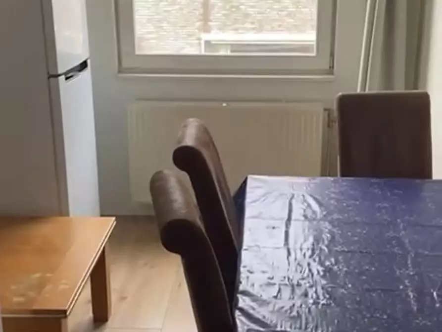 Immagine 3 di Camera in affitto  in Van der Woudendijk a 's-Gravenhage