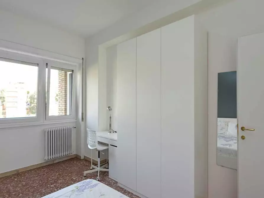 Immagine 3 di Camera in affitto  in Viale dei Quattro Venti a Roma