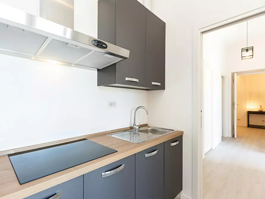 Immagine 10 di Appartamento in affitto  in Via di S. Costanza a Roma