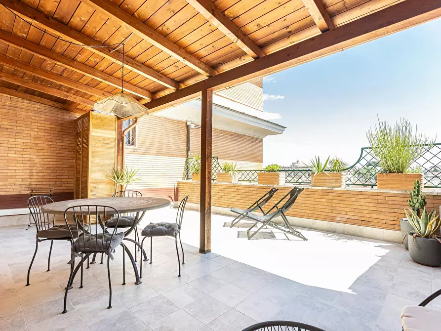 Immagine 2 di Appartamento in affitto  in Via di S. Costanza a Roma