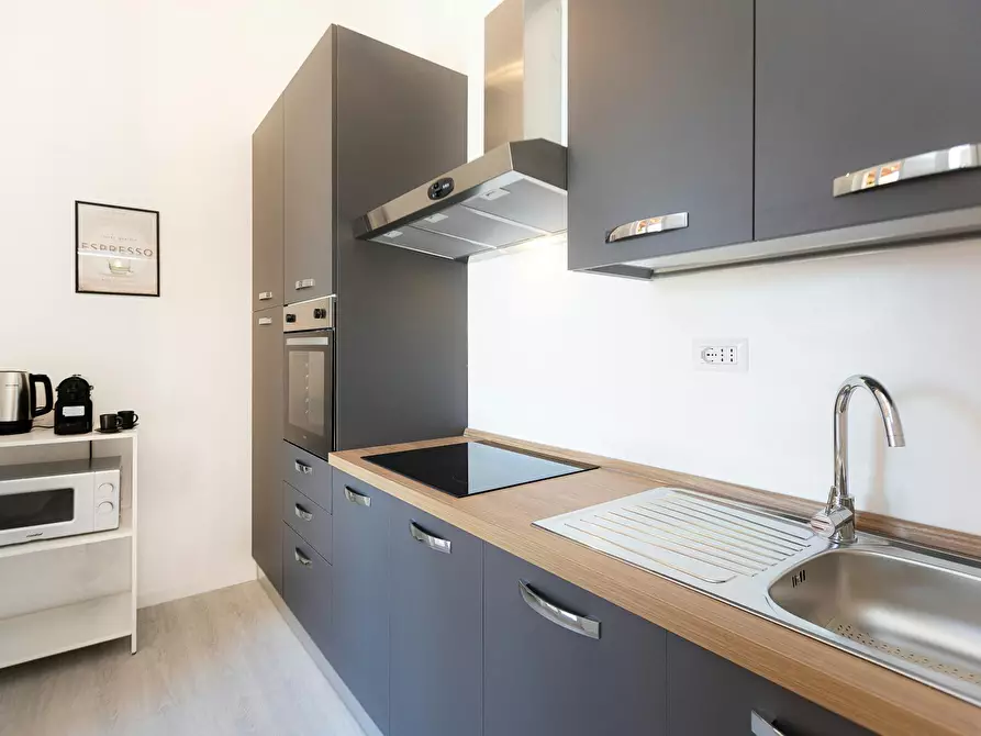 Immagine 8 di Appartamento in affitto  in Via di S. Costanza a Roma