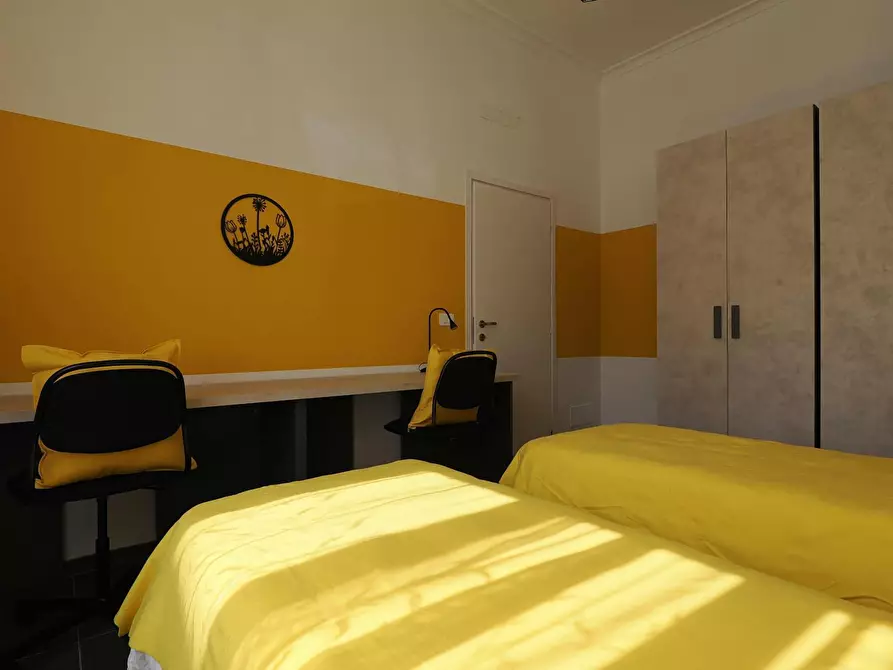 Immagine 4 di Camera in affitto  in Corso Peschiera a Torino