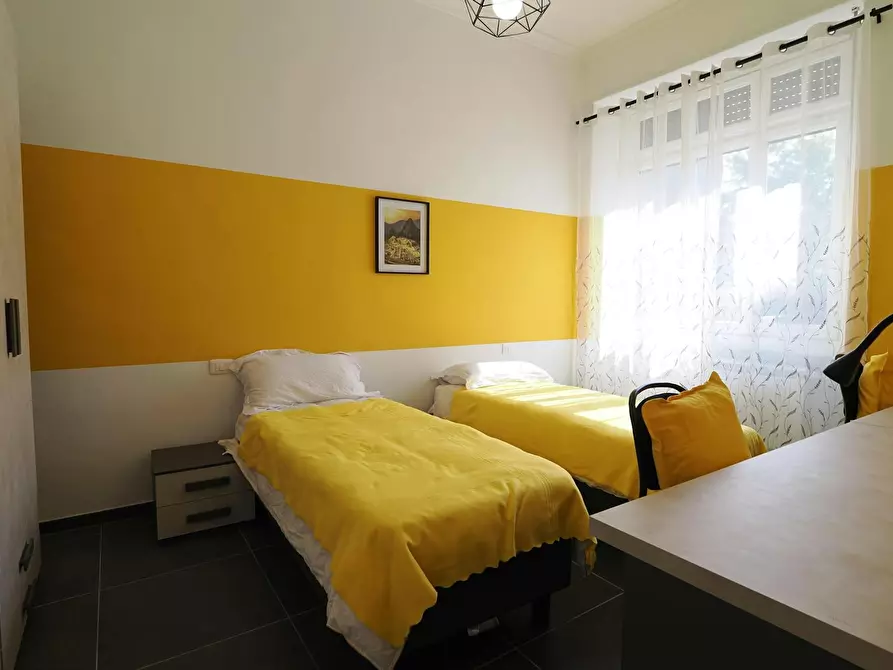 Immagine 1 di Camera in affitto  in Corso Peschiera a Torino