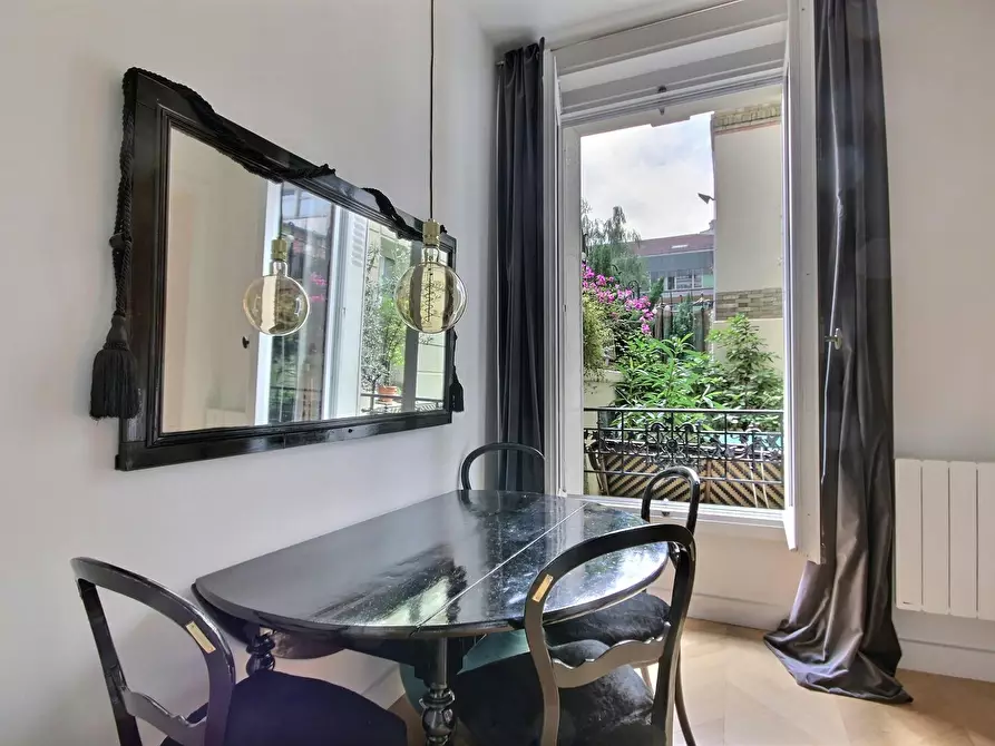 Immagine 9 di Appartamento in affitto  in Rue Ordener a Paris 18