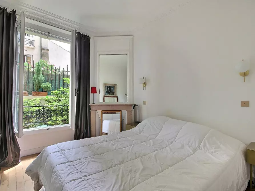 Immagine 2 di Appartamento in affitto  in Rue Ordener a Paris 18