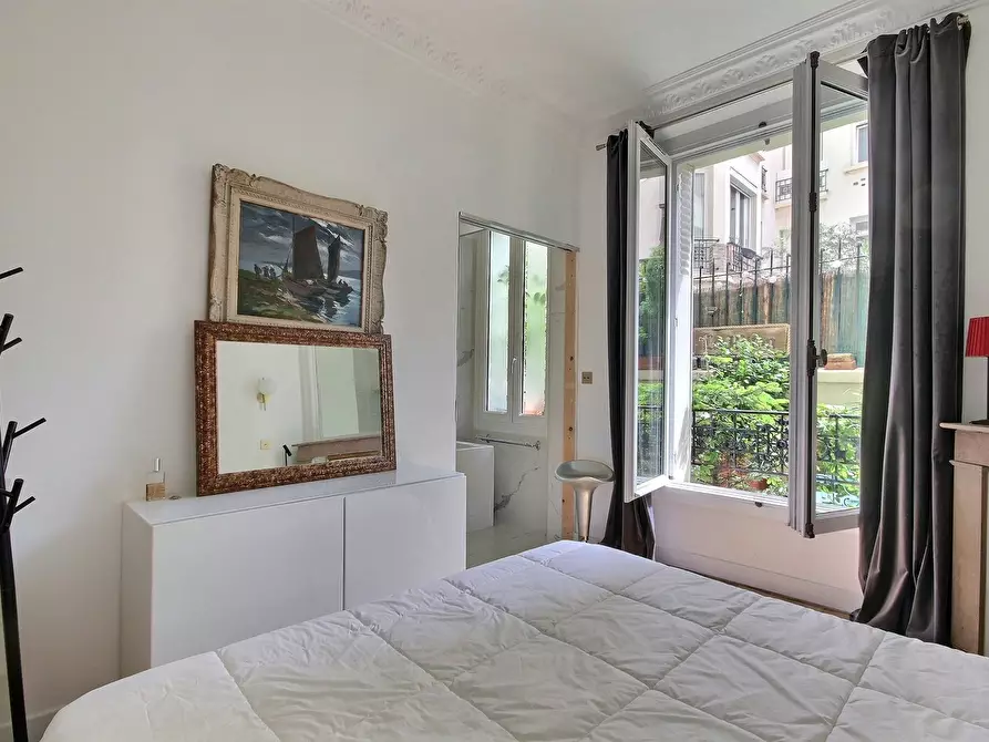 Immagine 10 di Appartamento in affitto  in Rue Ordener a Paris 18