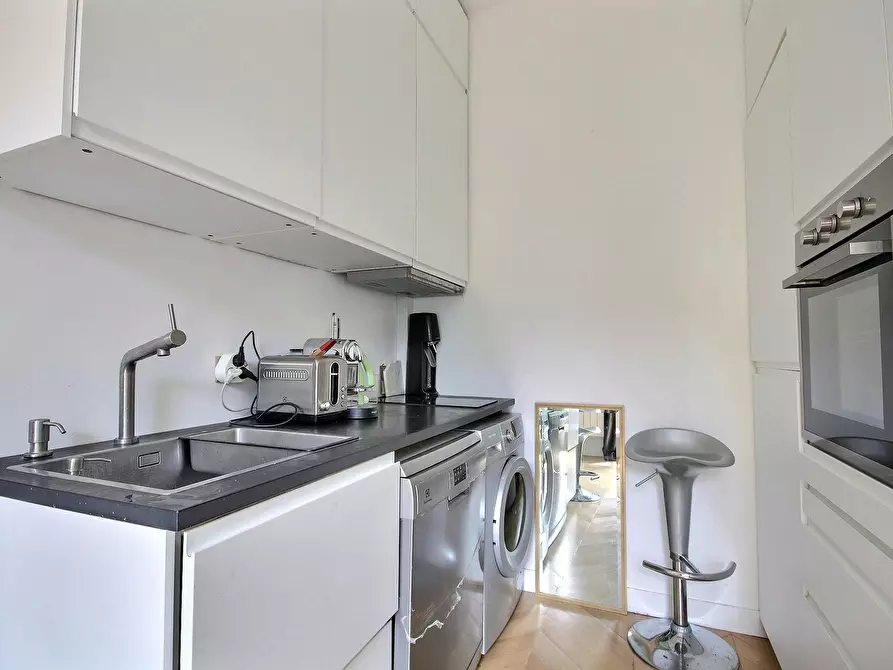 Immagine 7 di Appartamento in affitto  in Rue Ordener a Paris 18