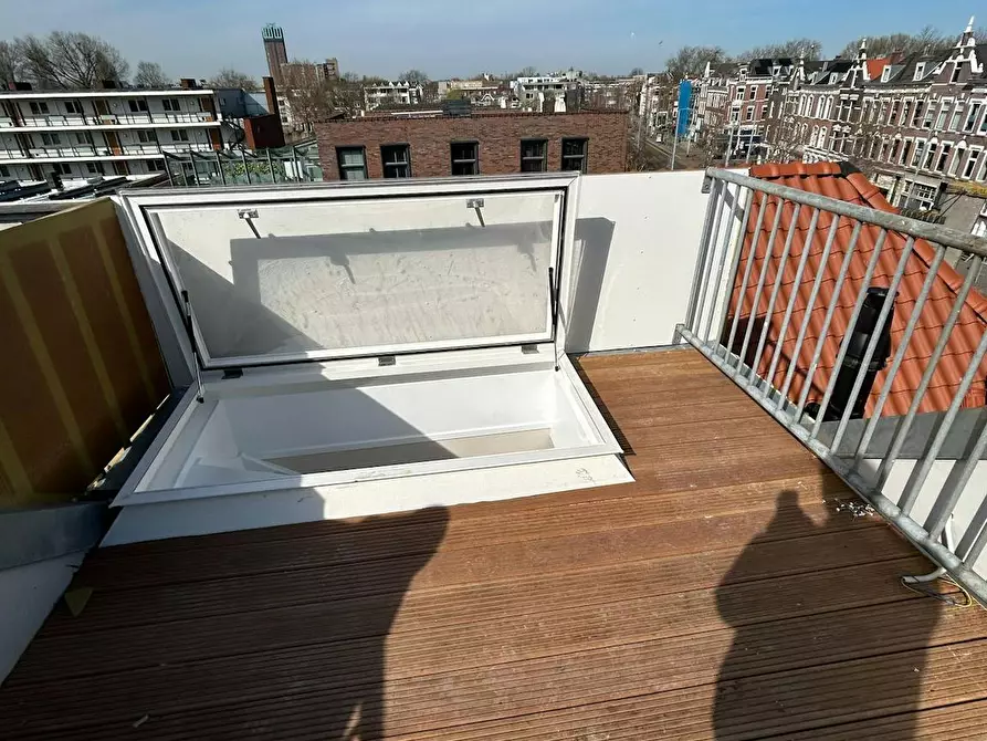 Immagine 3 di Casa indipendente in affitto  in Oudedijk a Rotterdam