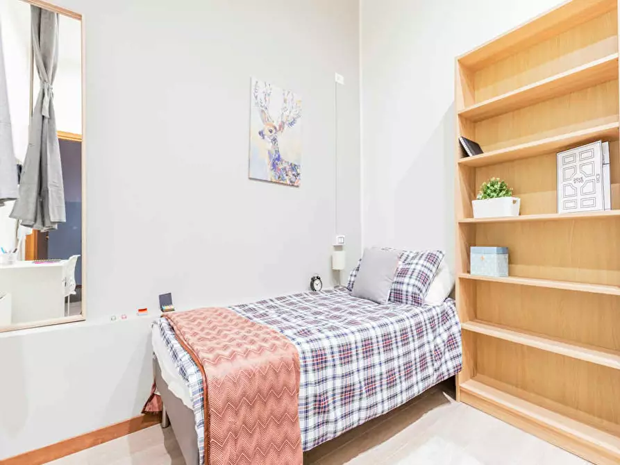 Immagine 2 di Camera in affitto  in Via Franco Bolognese a Bologna