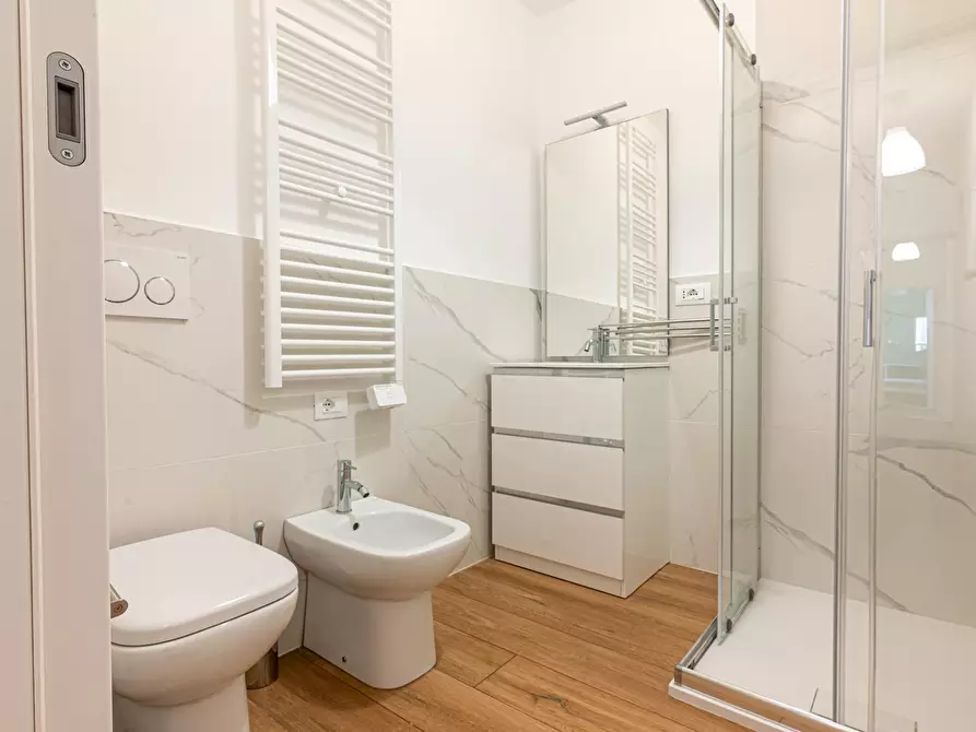 Immagine 4 di Camera in affitto  in Via Vigone a Torino