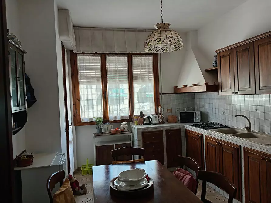 Immagine 10 di Camera in affitto  in Via Umberto Boccioni a Firenze