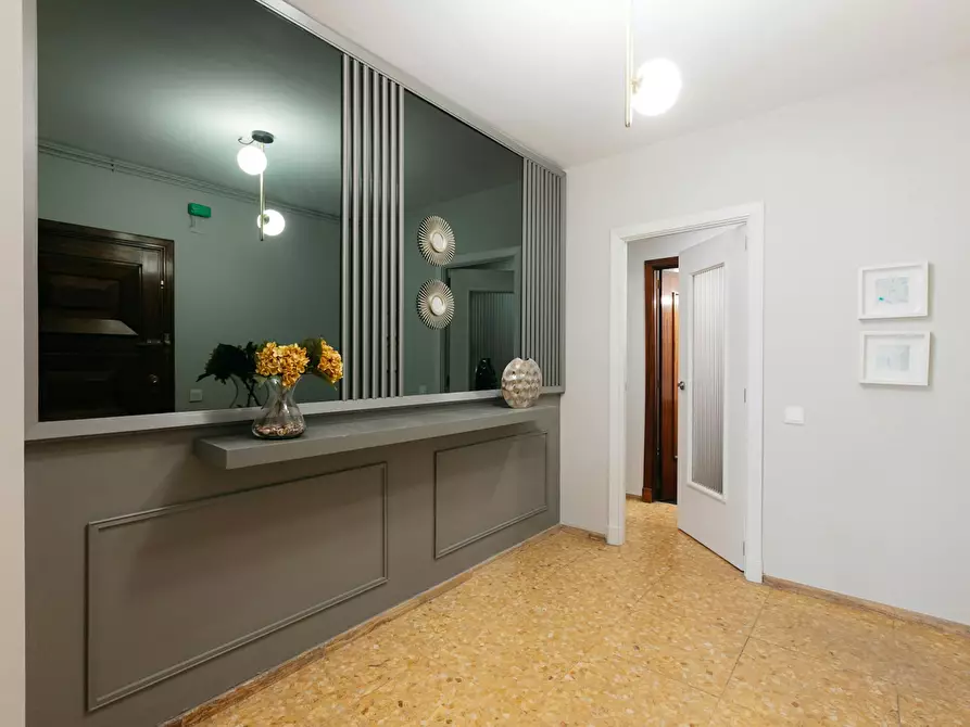 Immagine 6 di Camera in affitto  in Carrer de Colón a Valencia