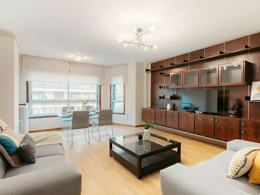 Immagine 4 di Camera in affitto  in Carrer de Colón a Valencia