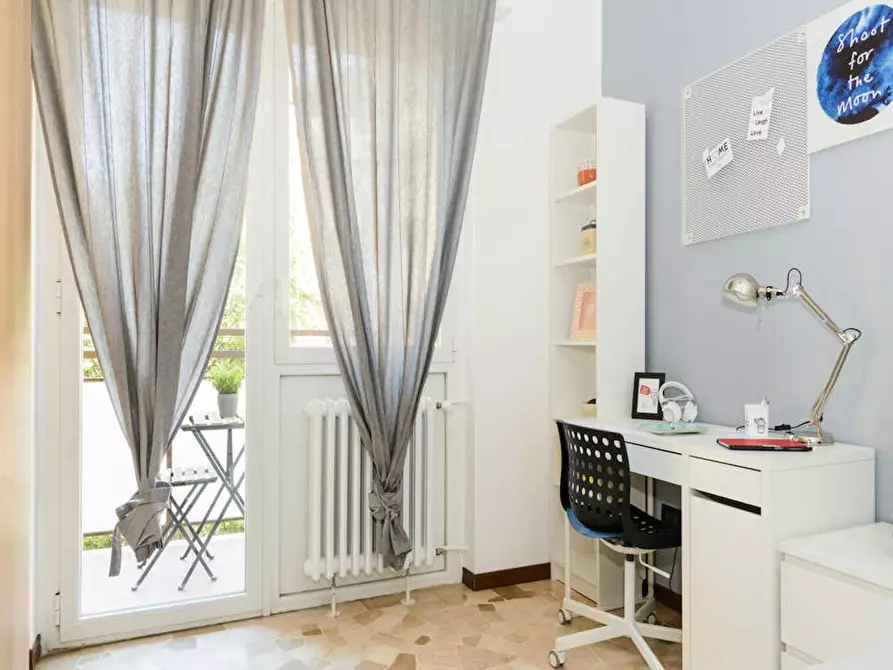 Immagine 5 di Camera in affitto  in Via Mecenate a Milano