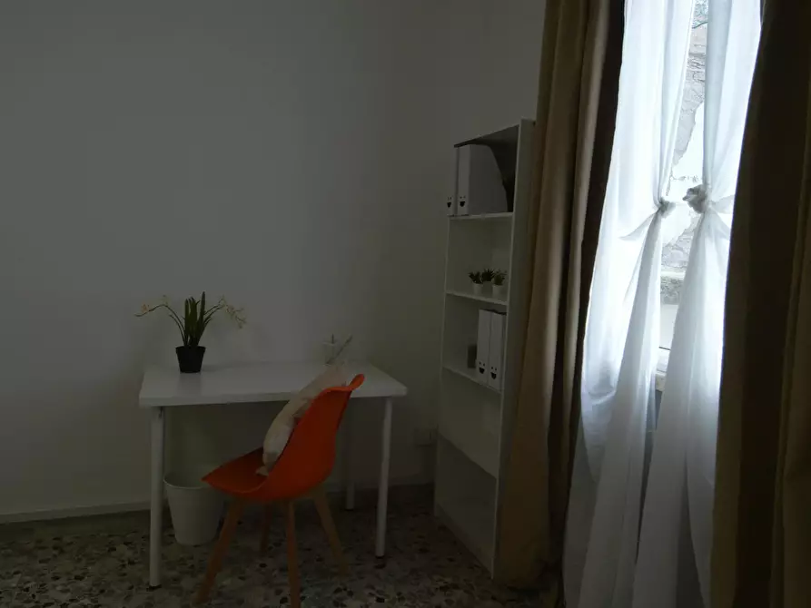 Immagine 7 di Camera in affitto  in Vicolo Franco Villa a Reggio Nell'emilia