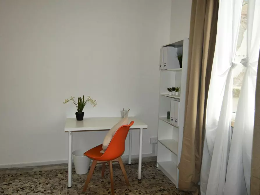 Immagine 8 di Camera in affitto  in Vicolo Franco Villa a Reggio Nell'emilia