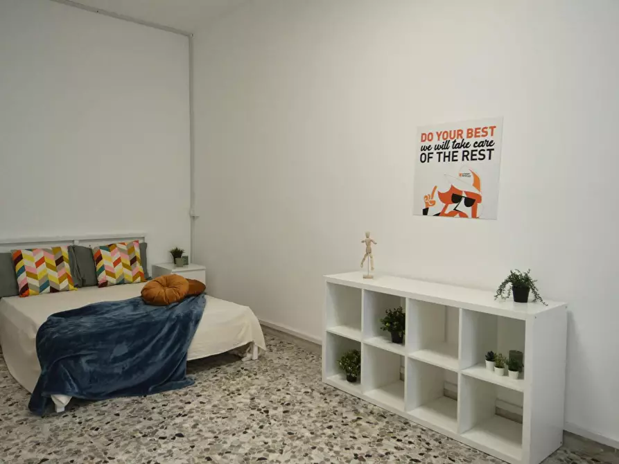 Immagine 1 di Camera in affitto  in Vicolo Franco Villa a Reggio Nell'emilia