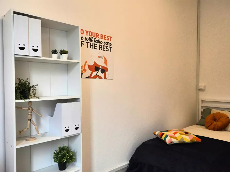 Immagine 3 di Camera in affitto  in Vicolo Franco Villa a Reggio Nell'emilia