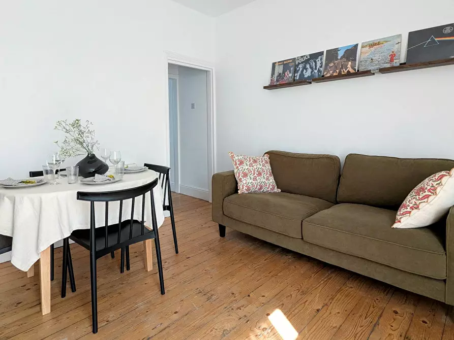 Immagine 1 di Casa indipendente in affitto  in Melbourne Road a 