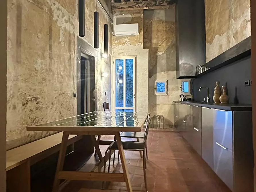 Immagine 1 di Appartamento in affitto  in Via di San Niccolò a Firenze