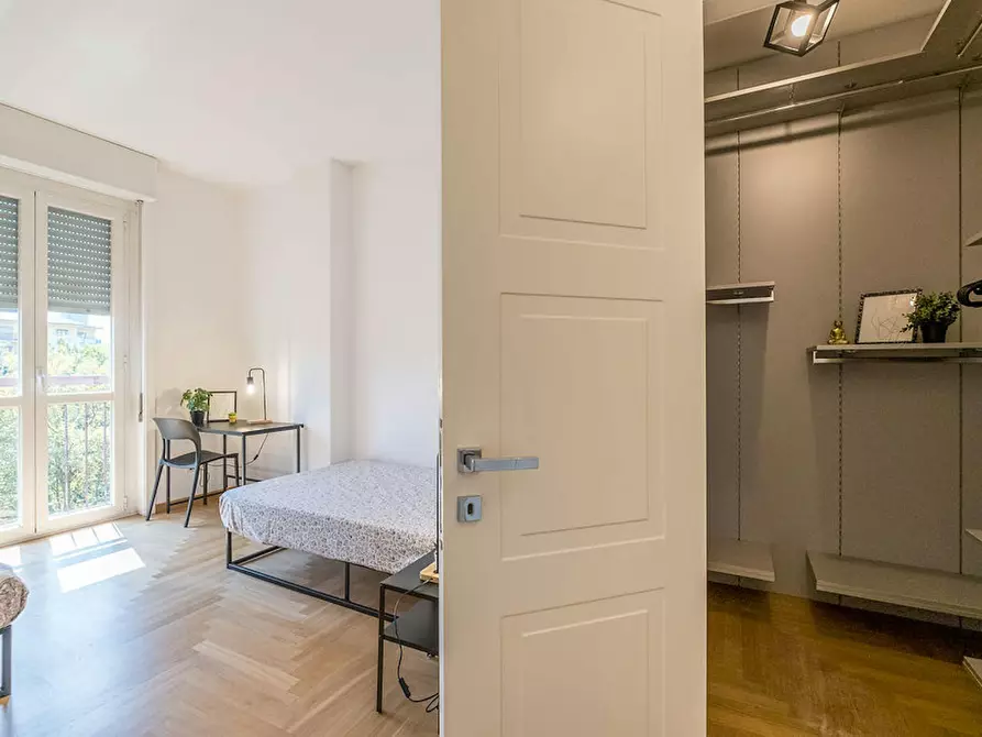 Immagine 4 di Camera in affitto  in Piazza Carlo Caneva a Milano