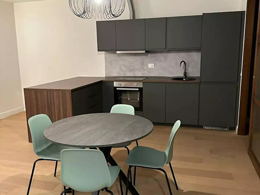 Immagine 2 di Appartamento in affitto  in Viale Giacomo Matteotti a Firenze