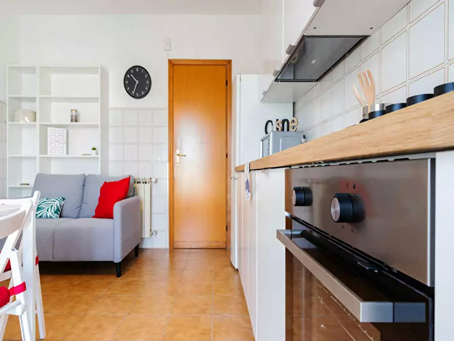 Immagine 10 di Camera in affitto  in Via dei Missaglia a Milano