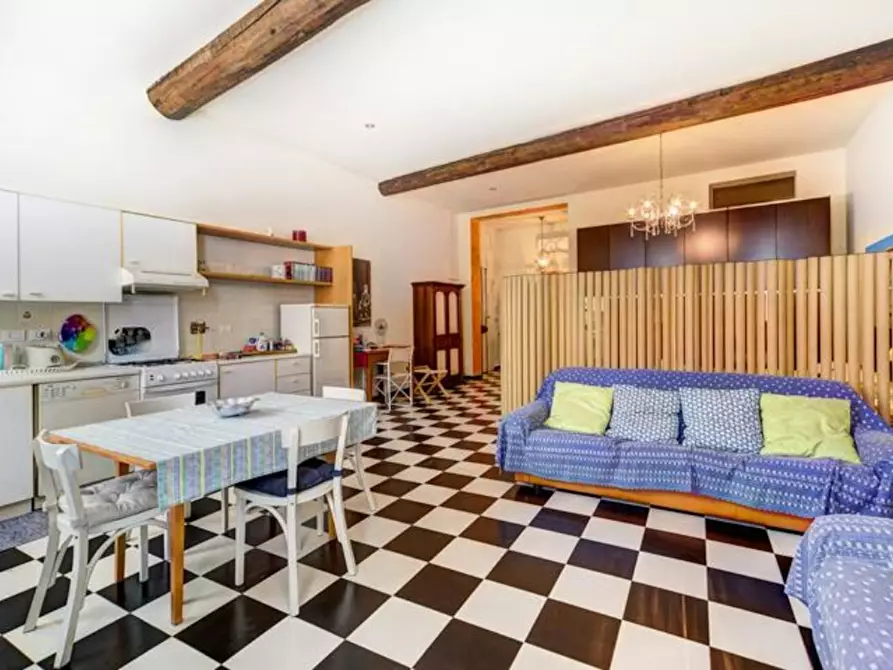 Immagine 1 di Appartamento in affitto  in Via San Vitale a Bologna