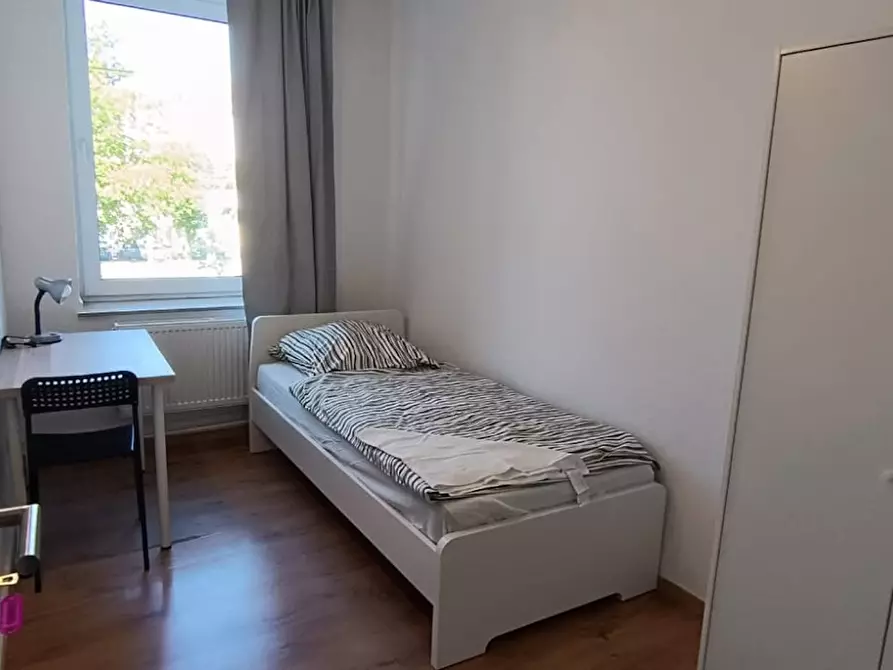 Immagine 1 di Camera in affitto  in Schwanenwall a Dortmund
