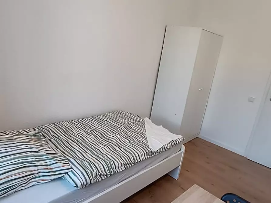 Immagine 2 di Camera in affitto  in Schwanenwall a Dortmund