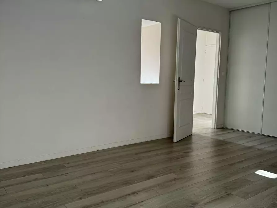Immagine 6 di Casa indipendente in affitto  in Avenue des Maréchaux a Angoulême