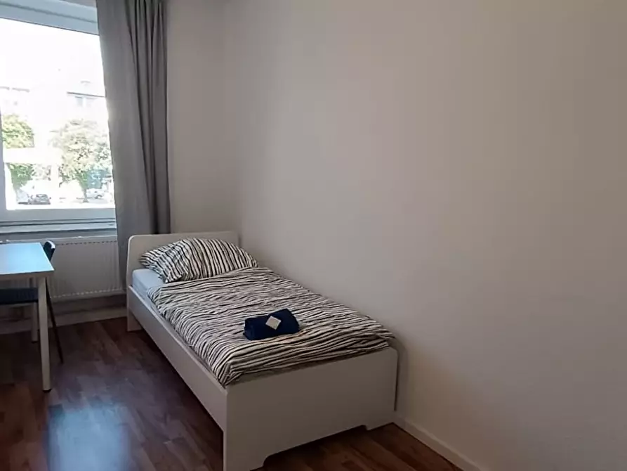 Immagine 3 di Camera in affitto  in Schwanenwall a Dortmund