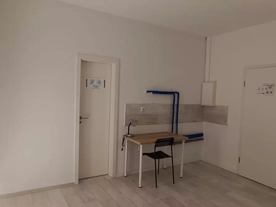 Immagine 2 di Camera in affitto  in Schwanenwall a Dortmund