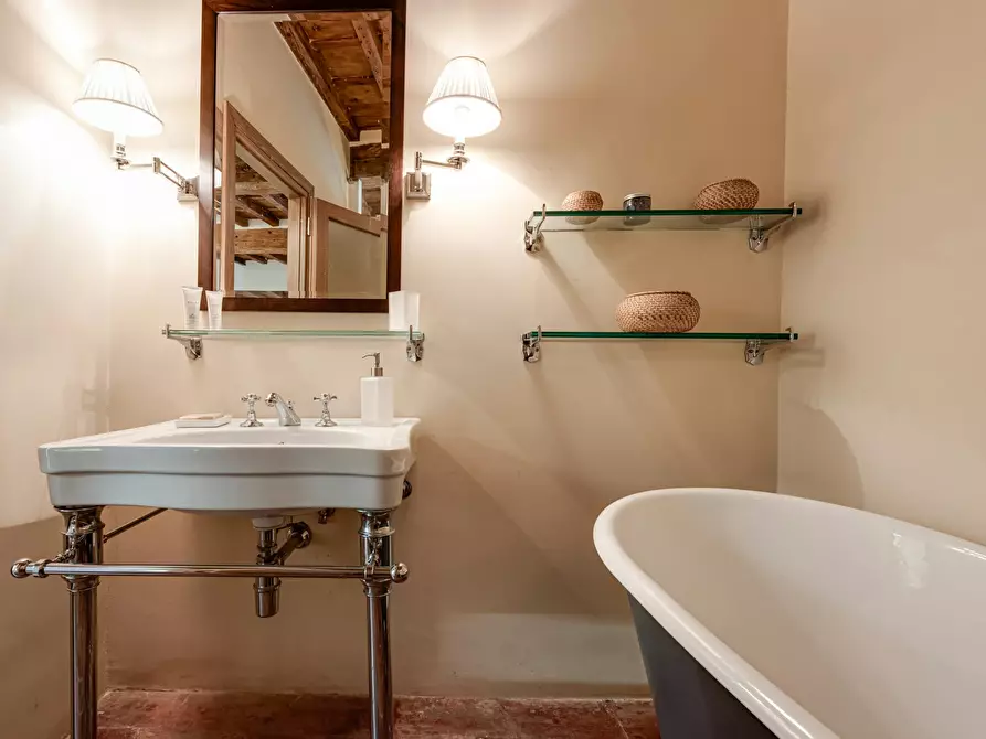 Immagine 8 di Appartamento in affitto  in Via Maggio a Firenze