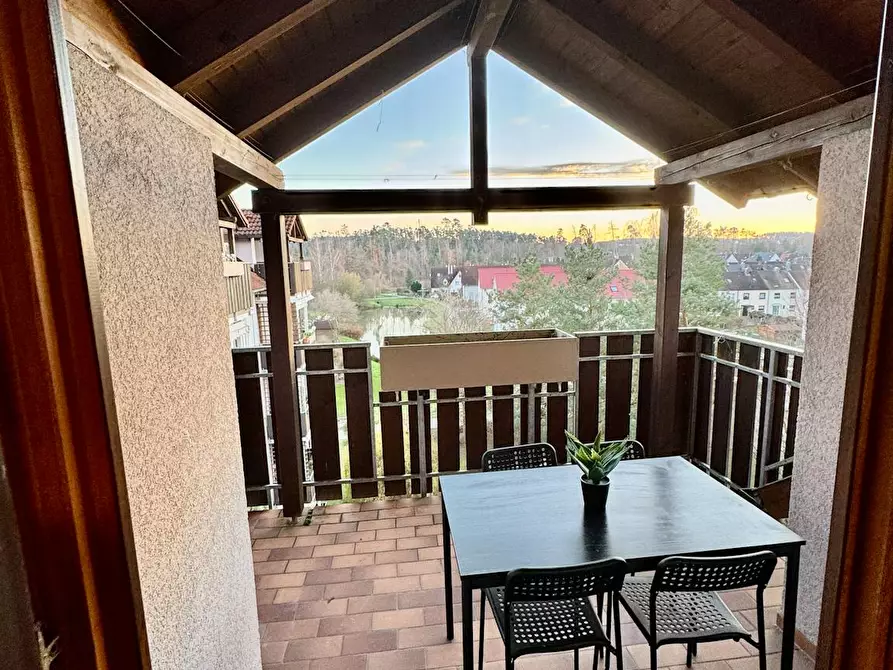 Immagine 10 di Appartamento in affitto  in Kneippstraße a Roth