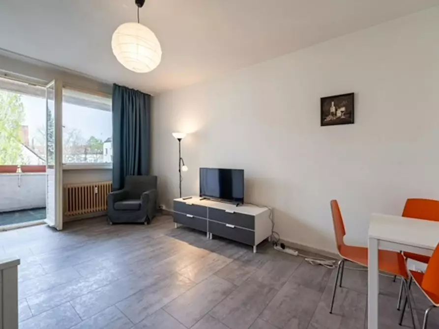 Immagine 2 di Appartamento in affitto  in Manteuffelstraße a Berlin