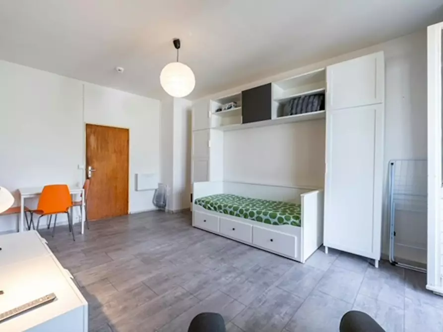 Immagine 6 di Appartamento in affitto  in Manteuffelstraße a Berlin