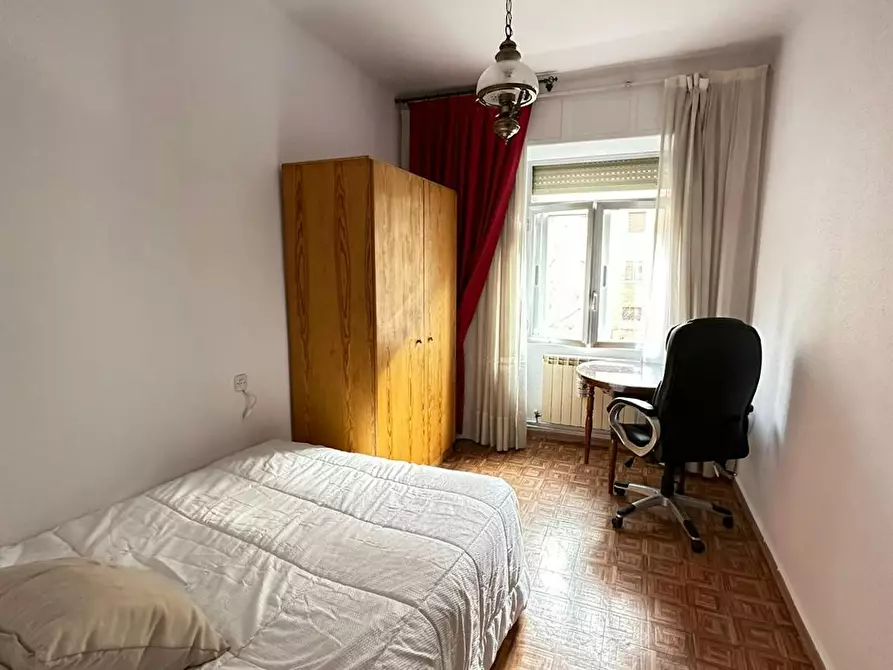 Immagine 2 di Camera in affitto  in Avenida de Portugal a Salamanca