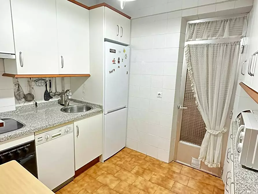 Immagine 7 di Camera in affitto  in Avenida de Portugal a Salamanca