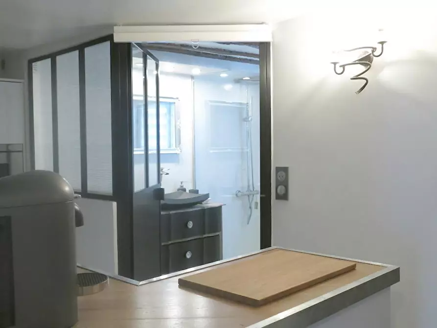 Immagine 9 di Appartamento in affitto  in Rue de Saintonge a Paris 03