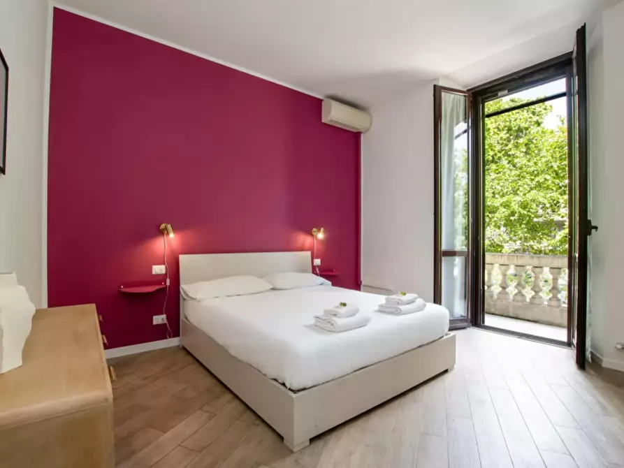 Immagine 2 di Appartamento in affitto  in Via Piacenza a Milano