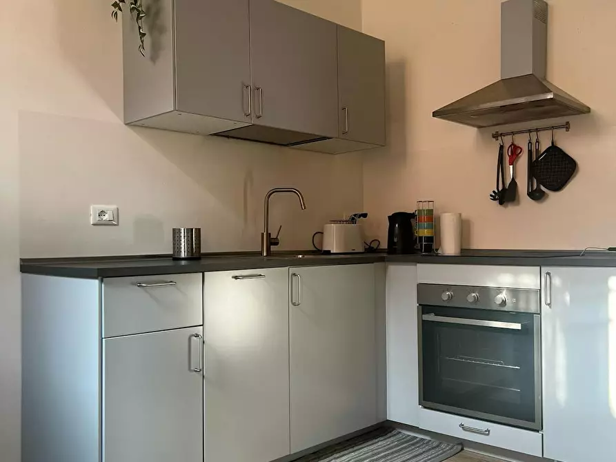 Immagine 2 di Appartamento in affitto  in Via Andrea da Faenza a Bologna