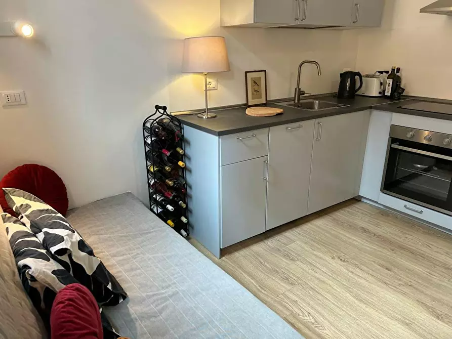 Immagine 9 di Appartamento in affitto  in Via Andrea da Faenza a Bologna