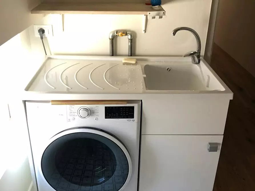 Immagine 9 di Appartamento in affitto  in Via Udine a Trieste